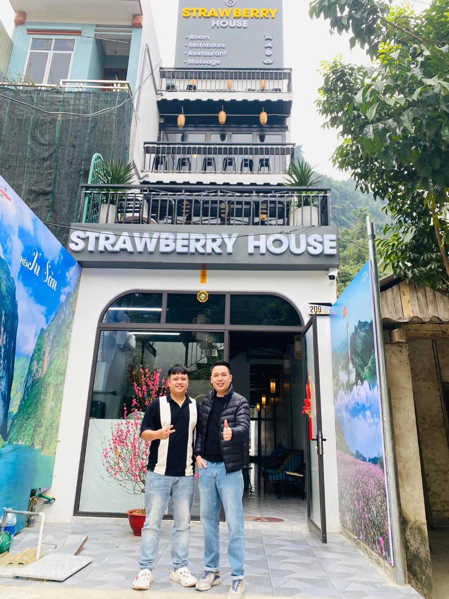 ハザン Strawberry House , Tour & Motorbikes Rentel Bed & Breakfast エクステリア 写真